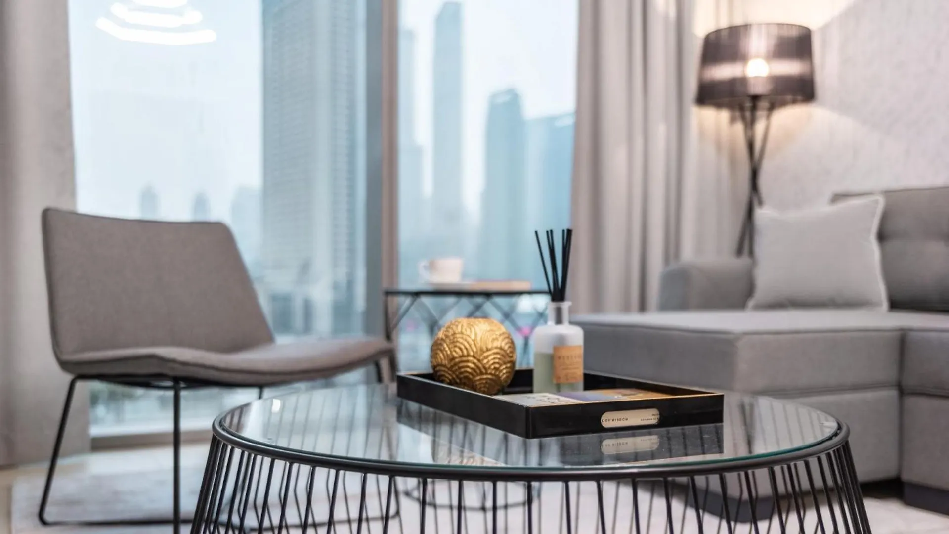 Dubai Mall Connection - Burj Views - Turf Balcony Apartment