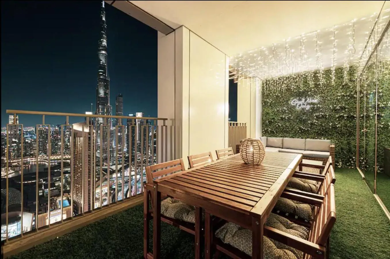 Dubai Mall Connection - Burj Views - Turf Balcony