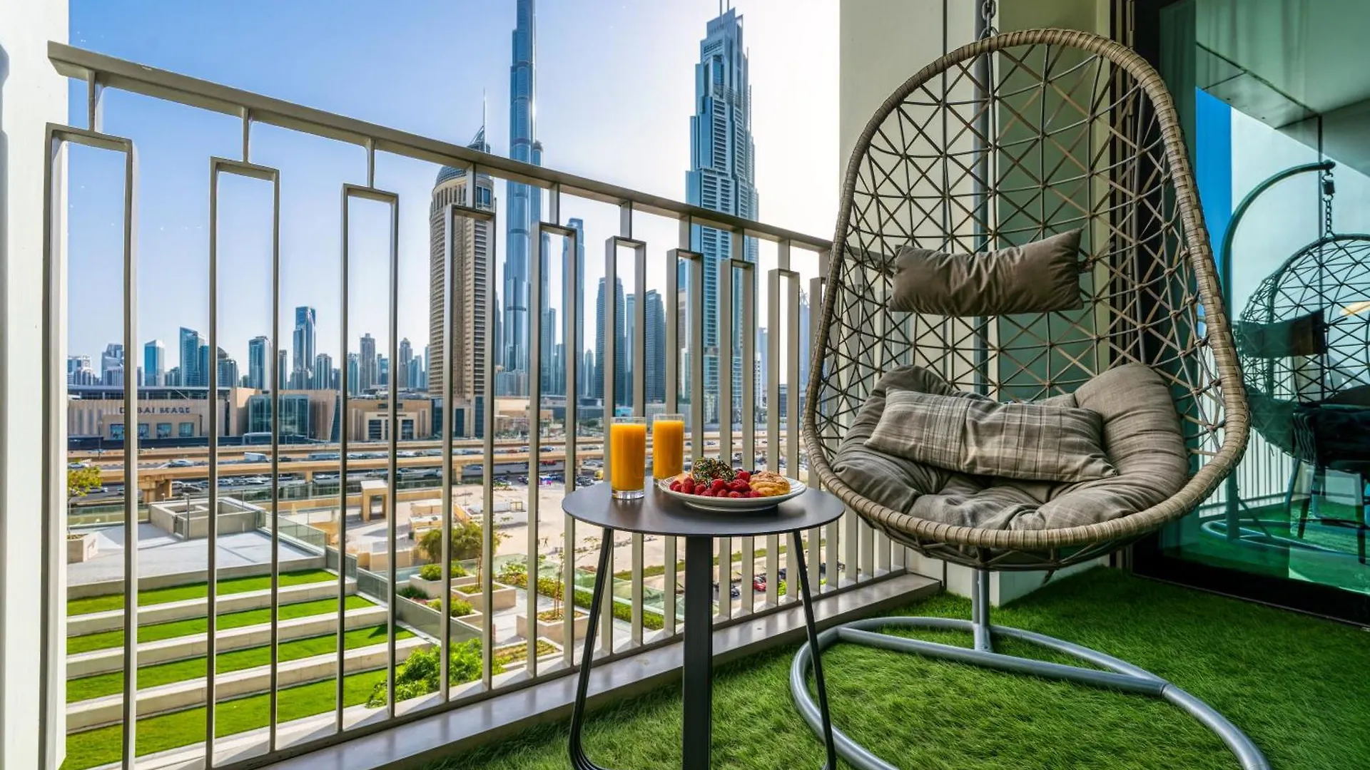 Dubai Mall Connection - Burj Views - Turf Balcony 0*,